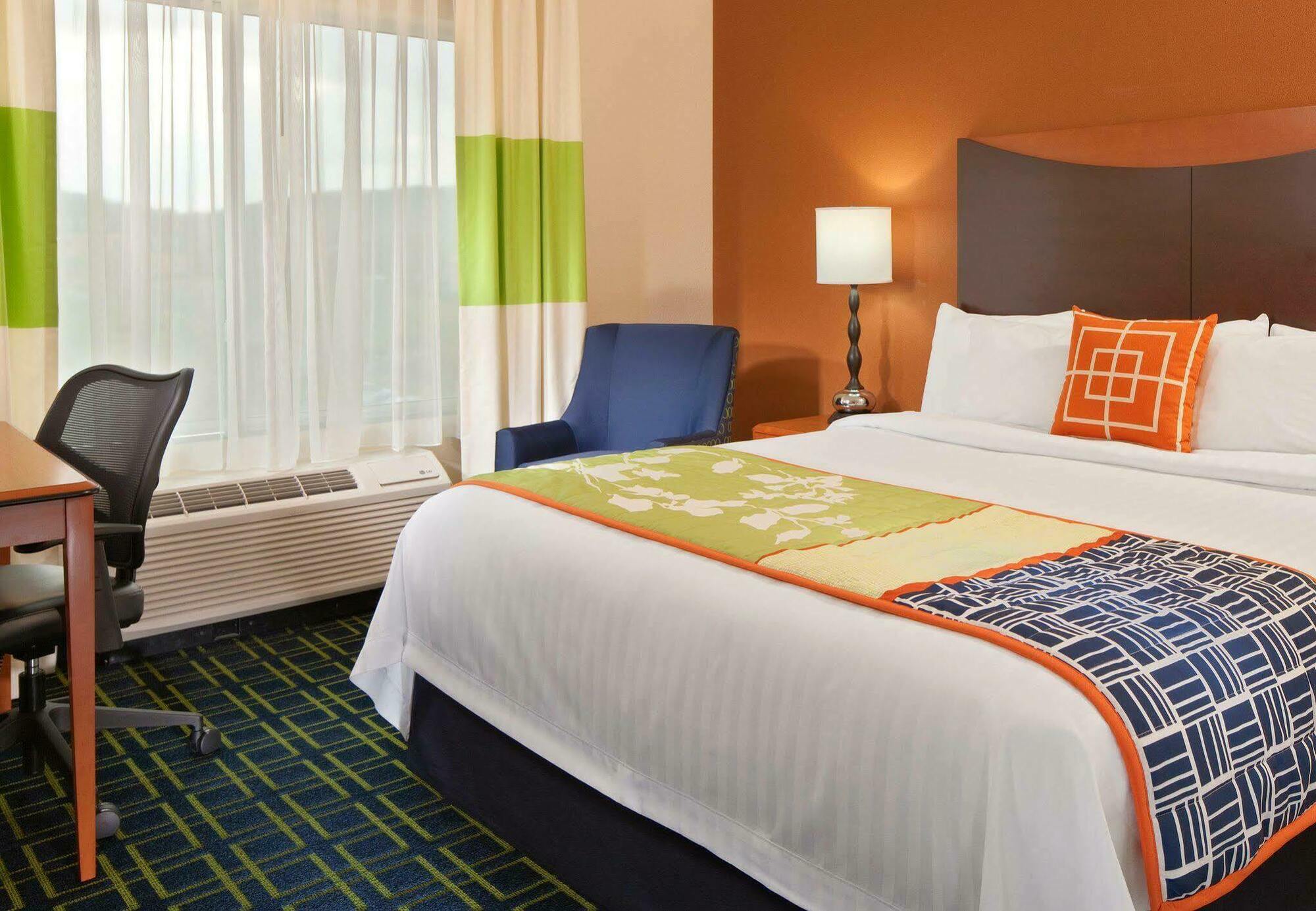Fairfield Inn And Suites By Marriott Harrisonburg Exterior foto